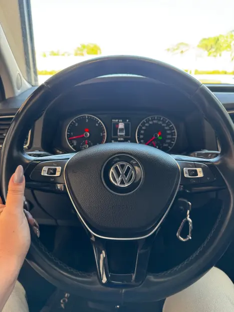 VOLKSWAGEN Amarok 3.0 V6 CABINE DUPLA HIGHLINE 4X4 TURBO INTERCOOLER AUTOMTICO, Foto 7