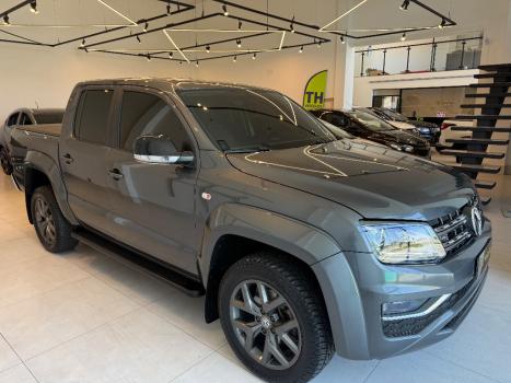 VOLKSWAGEN Amarok 3.0 V6 CABINE DUPLA HIGHLINE 4X4 TURBO INTERCOOLER AUTOMTICO, Foto 2