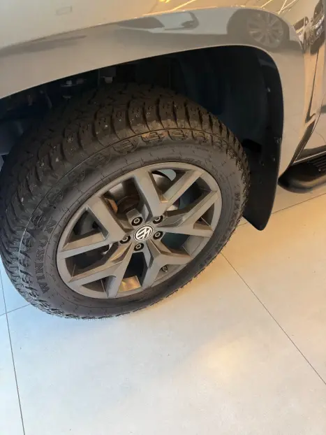 VOLKSWAGEN Amarok 3.0 V6 CABINE DUPLA HIGHLINE 4X4 TURBO INTERCOOLER AUTOMTICO, Foto 23