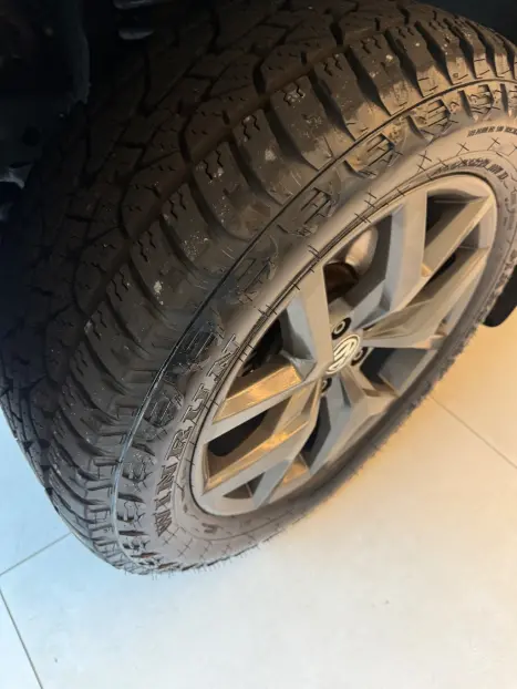VOLKSWAGEN Amarok 3.0 V6 CABINE DUPLA HIGHLINE 4X4 TURBO INTERCOOLER AUTOMTICO, Foto 24