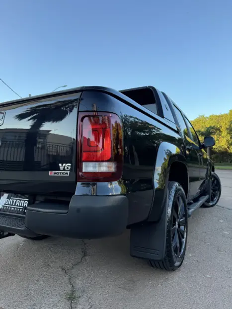 VOLKSWAGEN Amarok 3.0 V6 CABINE DUPLA HIGHLINE EXTREME 4X4 TURBO INTERCOOLER AUTOMTICO, Foto 9