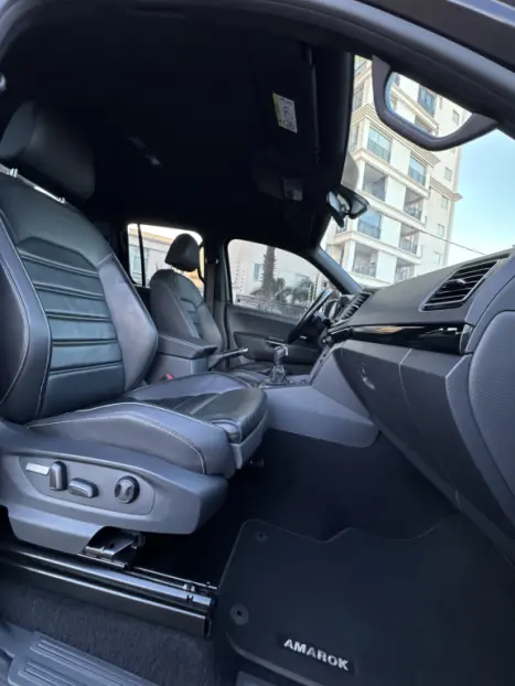 VOLKSWAGEN Amarok 3.0 V6 CABINE DUPLA HIGHLINE EXTREME 4X4 TURBO INTERCOOLER AUTOMTICO, Foto 16