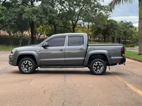 VOLKSWAGEN Amarok 3.0 V6 CABINE DUPLA COMFORT 4X4 TURBO INTERCOOLER AUTOM�TICO, Foto 6