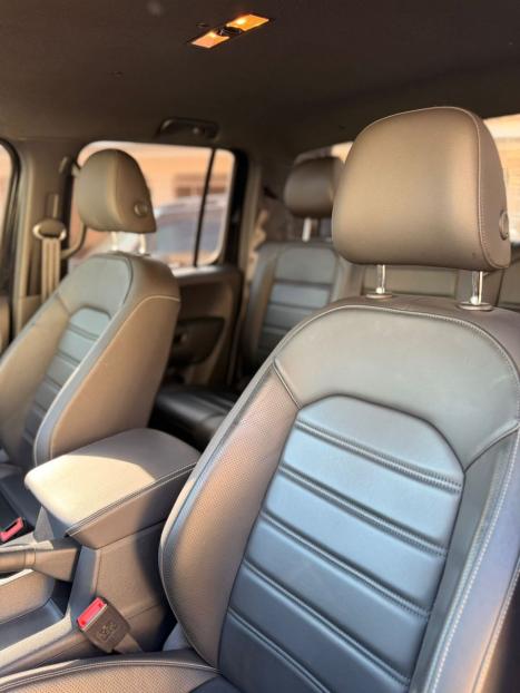 VOLKSWAGEN Amarok 3.0 V6 CABINE DUPLA HIGHLINE EXTREME 4X4 TURBO INTERCOOLER AUTOM�TICO, Foto 9