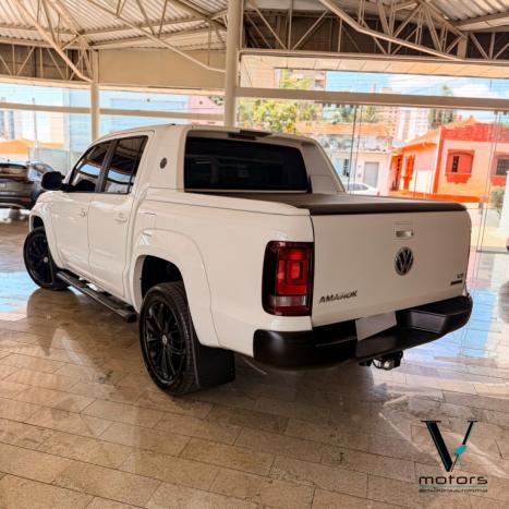 VOLKSWAGEN Amarok 3.0 V6 CABINE DUPLA HIGHLINE EXTREME 4X4 TURBO INTERCOOLER AUTOM�TICO, Foto 2