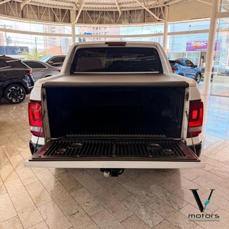 VOLKSWAGEN Amarok 3.0 V6 CABINE DUPLA HIGHLINE EXTREME 4X4 TURBO INTERCOOLER AUTOM�TICO, Foto 5