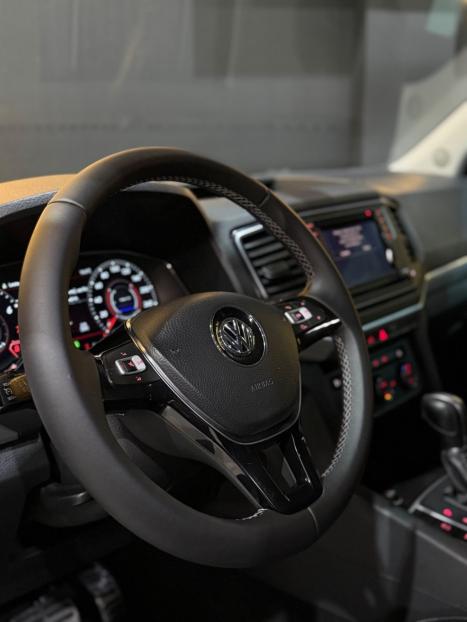 VOLKSWAGEN Amarok 3.0 V6 CABINE DUPLA HIGHLINE EXTREME 4X4 TURBO INTERCOOLER AUTOM�TICO, Foto 3