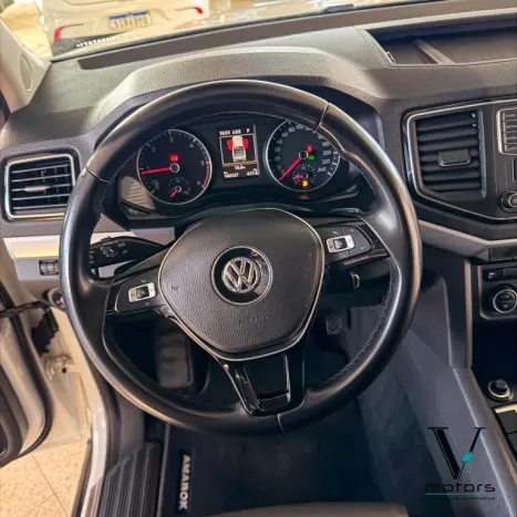 VOLKSWAGEN Amarok 3.0 V6 CABINE DUPLA HIGHLINE 4X4 TURBO INTERCOOLER AUTOM�TICO, Foto 10