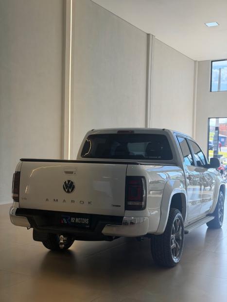 VOLKSWAGEN Amarok 3.0 V6 CABINE DUPLA HIGHLINE 4X4 TURBO INTERCOOLER AUTOM�TICO, Foto 4