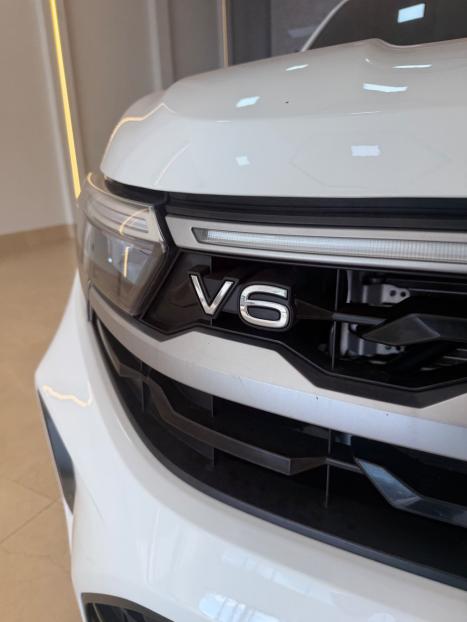 VOLKSWAGEN Amarok 3.0 V6 CABINE DUPLA HIGHLINE 4X4 TURBO INTERCOOLER AUTOM�TICO, Foto 6