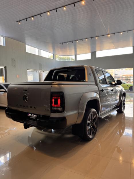 VOLKSWAGEN Amarok 3.0 V6 CABINE DUPLA HIGHLINE EXTREME 4X4 TURBO INTERCOOLER AUTOMÁTICO, Foto 6