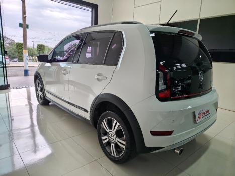 VOLKSWAGEN Cross UP 1.0 12V 4P TSI FLEX, Foto 8