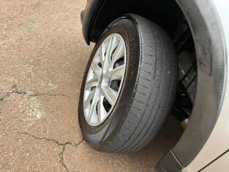 VOLKSWAGEN Crossfox 1.6 4P FLEX, Foto 4