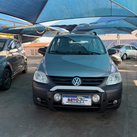 VOLKSWAGEN Crossfox 1.6 4P FLEX, Foto 3