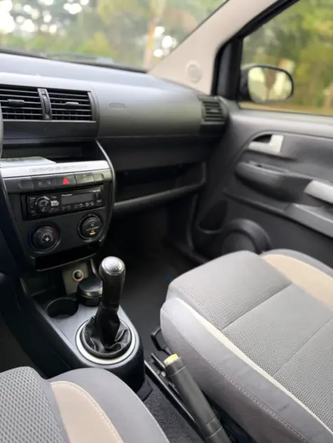 VOLKSWAGEN Crossfox 1.6 4P FLEX, Foto 18
