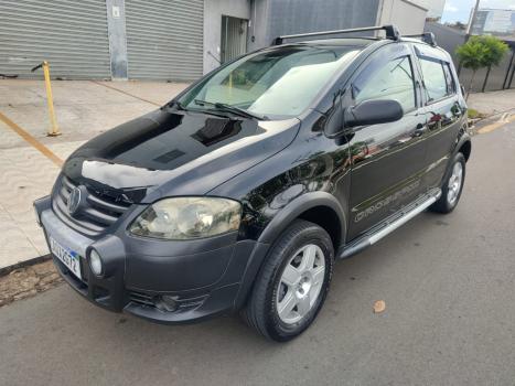 VOLKSWAGEN Crossfox 1.6 4P FLEX, Foto 2