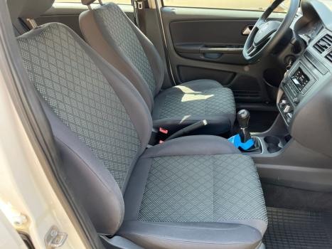 VOLKSWAGEN Fox 1.0 12V 4P TRENDLINE FLEX, Foto 5 VOLKSWAGEN Fox 1.0 12V 4P TRENDLINE FLEX, Foto 5