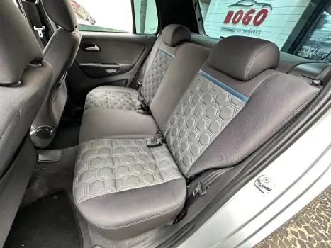 VOLKSWAGEN Fox 1.0 4P SELE��O FLEX, Foto 9