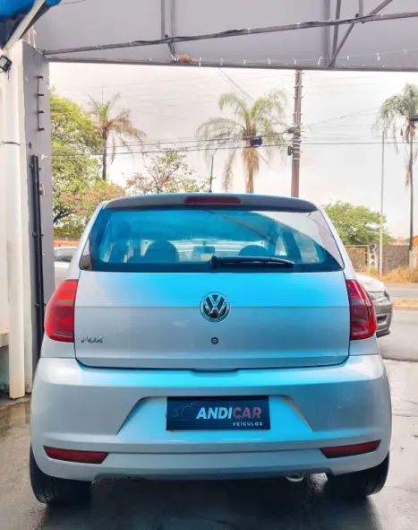 VOLKSWAGEN Fox 1.0 4P FLEX, Foto 4