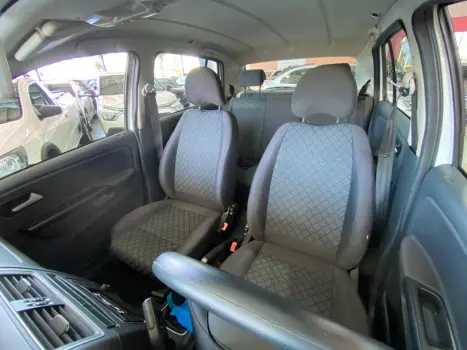 VOLKSWAGEN Fox 1.0 4P TRENDLINE FLEX, Foto 12