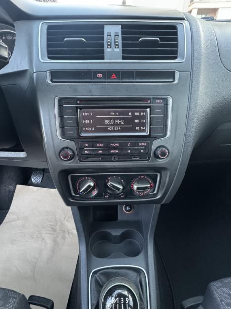 VOLKSWAGEN Fox 1.0 4P COMFORTLINE FLEX, Foto 8