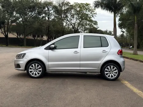 VOLKSWAGEN Fox 1.0 4P TRENDLINE FLEX, Foto 4
