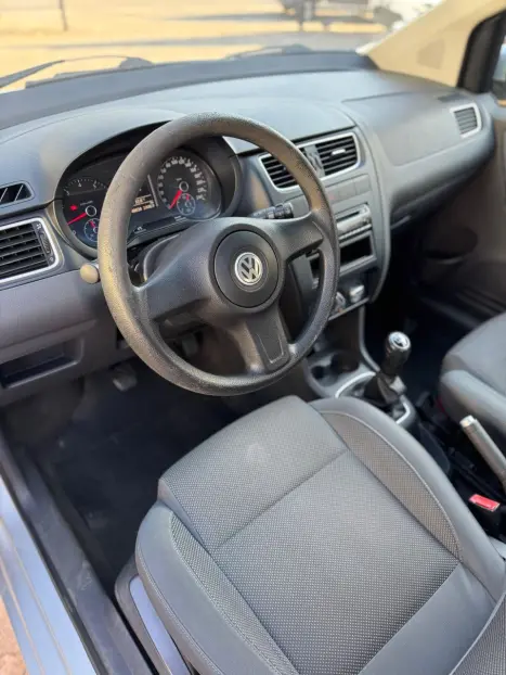 VOLKSWAGEN Fox 1.6 4P, Foto 4