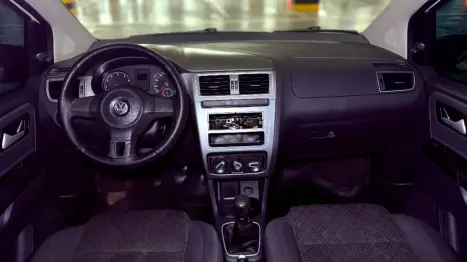 VOLKSWAGEN Fox 1.6 4P MSI TRENDLINE FLEX, Foto 8