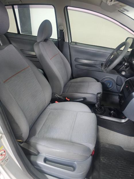 VOLKSWAGEN Fox 1.6 4P COMFORTLINE FLEX, Foto 18