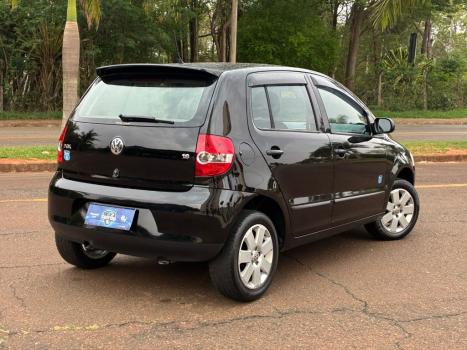 VOLKSWAGEN Fox 1.6 4P ROUTE FLEX, Foto 3 VOLKSWAGEN Fox 1.6 4P ROUTE FLEX, Foto 3