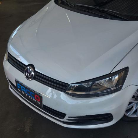 VOLKSWAGEN Fox 1.6 4P MSI TRENDLINE FLEX, Foto 3