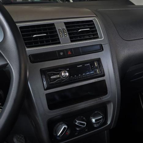 VOLKSWAGEN Fox 1.6 4P MSI TRENDLINE FLEX, Foto 14