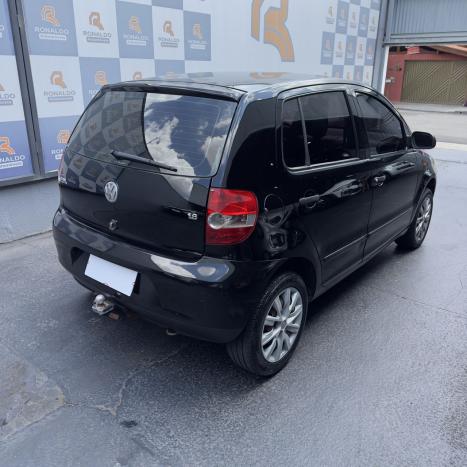 VOLKSWAGEN Fox 1.6 4P, Foto 4
