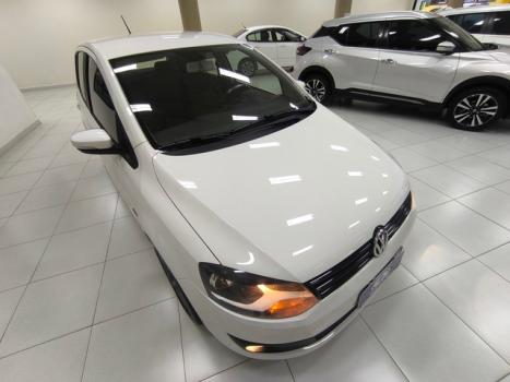 VOLKSWAGEN Fox 1.6 4P TREND FLEX, Foto 3