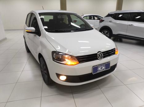 VOLKSWAGEN Fox 1.6 4P TREND FLEX, Foto 11