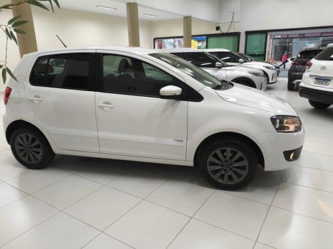 VOLKSWAGEN Fox 1.6 4P TREND FLEX, Foto 14