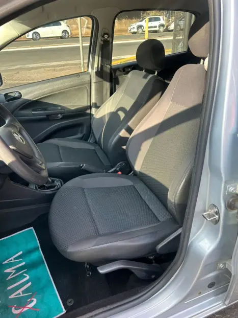 VOLKSWAGEN Gol 1.0 4P, Foto 8