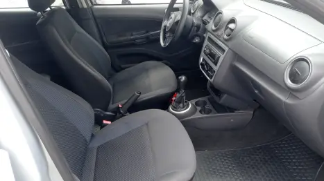 VOLKSWAGEN Gol 1.6 4P G6 FLEX, Foto 2