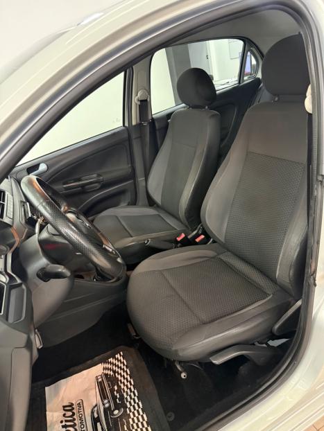VOLKSWAGEN Gol 1.6 4P FLEX MSI TRENDLINE, Foto 4