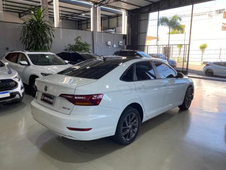 VOLKSWAGEN Jetta 1.4 4P 250 TSI TURBO CONFORTLINE AUTOMÁTICO, Foto 5 VOLKSWAGEN Jetta 1.4 4P 250 TSI TURBO CONFORTLINE AUTOMÁTICO, Foto 5