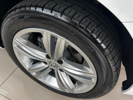 VOLKSWAGEN Jetta 1.4 4P 250 FLEX AUTOMÁTICO, Foto 9 VOLKSWAGEN Jetta 1.4 4P 250 FLEX AUTOMÁTICO, Foto 9