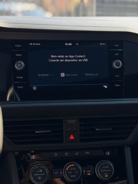 VOLKSWAGEN Jetta 1.4 4P 250 TSI R-LINE AUTOMTICO, Foto 9