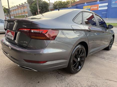 VOLKSWAGEN Jetta 1.4 4P 250 TSI R-LINE AUTOMTICO, Foto 3