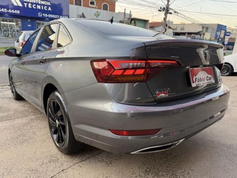 VOLKSWAGEN Jetta 1.4 4P 250 TSI R-LINE AUTOMTICO, Foto 4