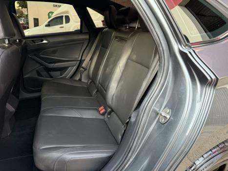 VOLKSWAGEN Jetta 1.4 4P 250 TSI R-LINE AUTOMTICO, Foto 8