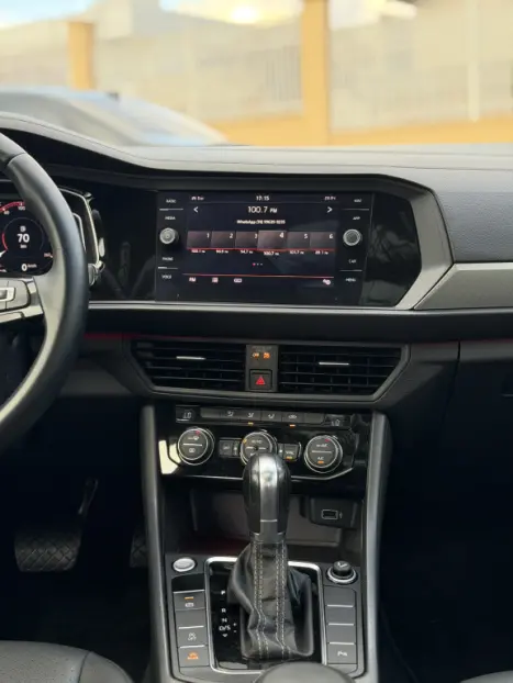 VOLKSWAGEN Jetta 1.4 4P 250 TSI R-LINE AUTOM�TICO, Foto 18