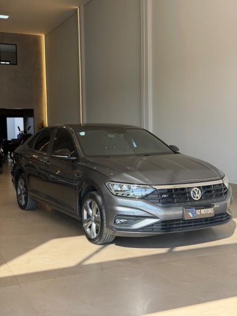 VOLKSWAGEN Jetta 1.4 4P 250 TSI R-LINE AUTOM�TICO, Foto 4