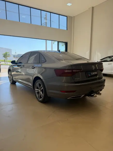 VOLKSWAGEN Jetta 1.4 4P 250 TSI R-LINE AUTOM�TICO, Foto 11