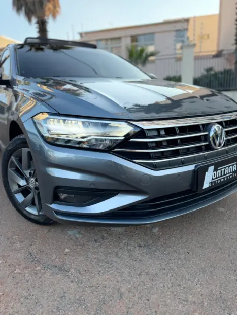 VOLKSWAGEN Jetta 1.4 4P 250 TSI TURBO COMFORTLINE AUTOMÁTICO, Foto 4