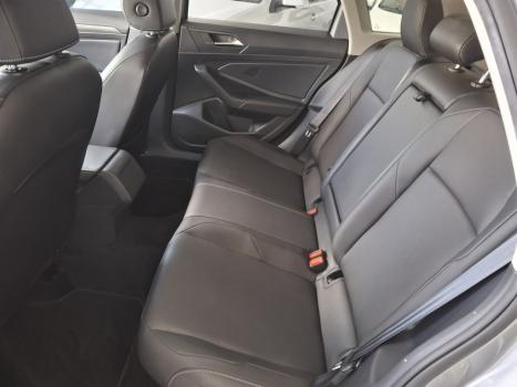 VOLKSWAGEN Jetta 1.4 4P 250 TSI TURBO COMFORTLINE AUTOMÁTICO, Foto 6